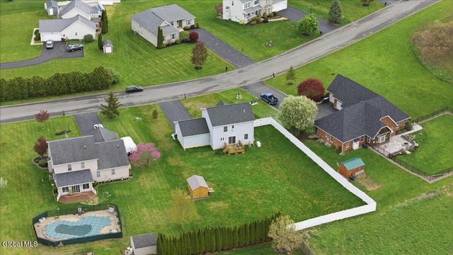 34 Eagle Lane, Halfmoon, NY 12118