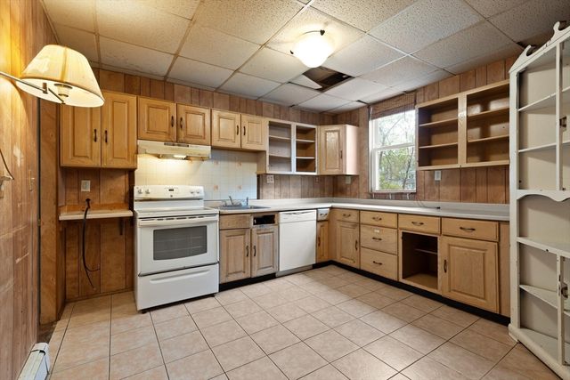 68 Murdock St, Boston, MA 02135