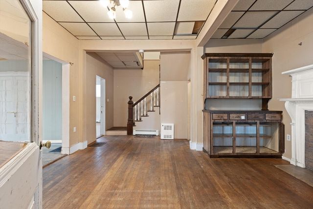 68 Murdock St, Boston, MA 02135