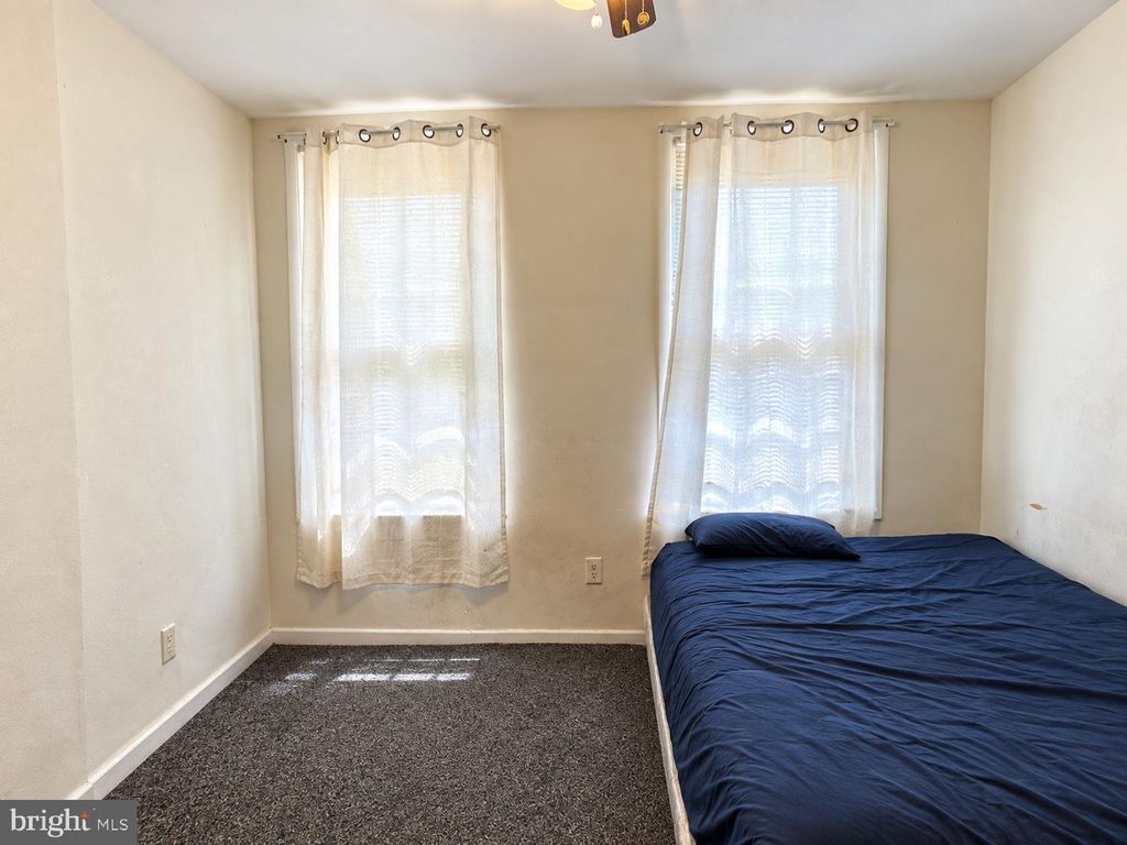 2005 S CROSSKEY ST, PHILADELPHIA, PA 19145 — photo 5