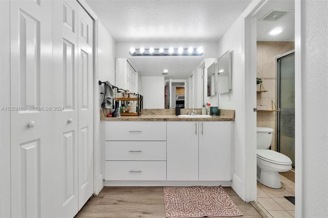 3401 N Country Club Drive 406, Aventura, FL 33180