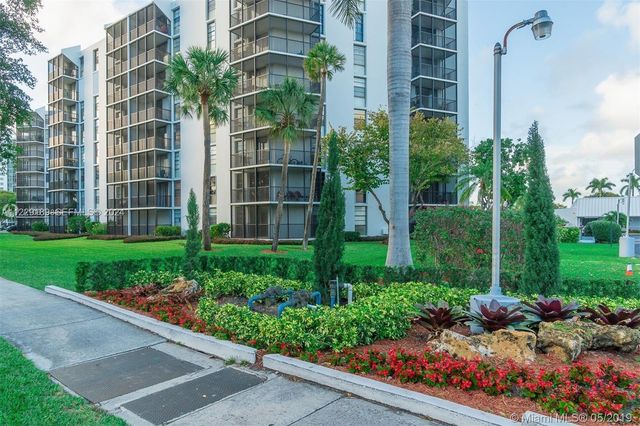 3401 N Country Club Drive 406, Aventura, FL 33180