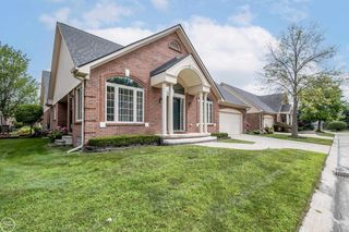 16611 Ventura Circle, Clinton Twp, MI 48038