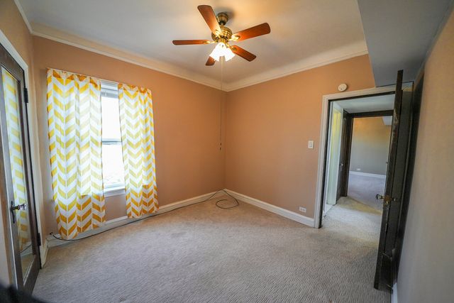 3927 Kirk Street 2, Skokie, IL 60076