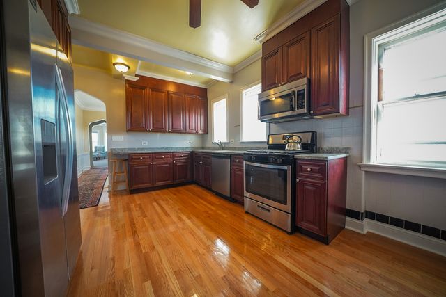 3927 Kirk Street 2, Skokie, IL 60076