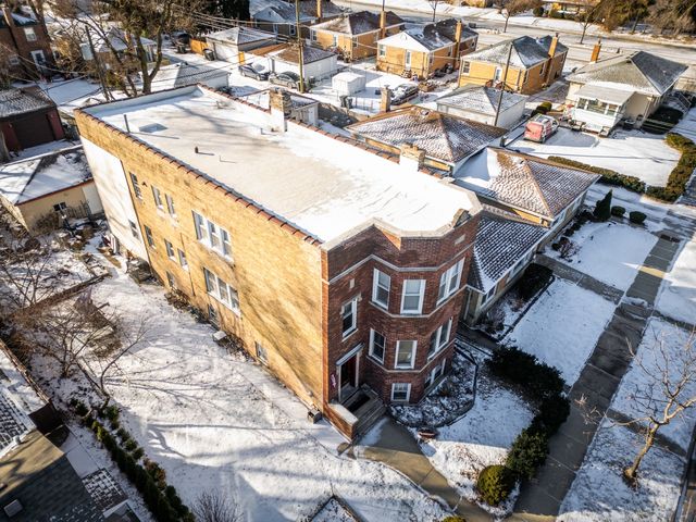 3927 Kirk Street 2, Skokie, IL 60076