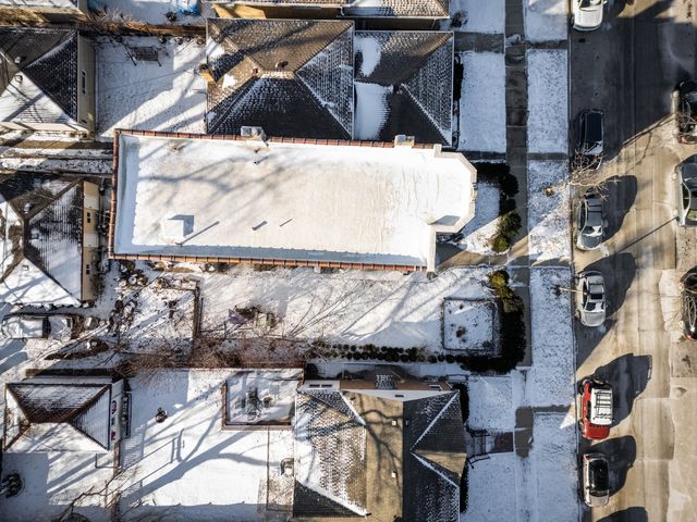 3927 Kirk Street 2, Skokie, IL 60076