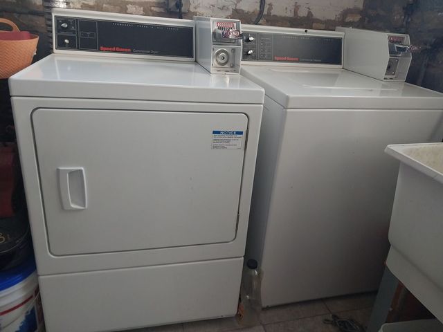 3927 Kirk Street 2, Skokie, IL 60076