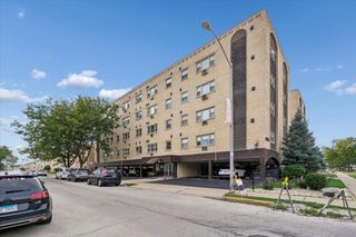 8245 W BELMONT 4C, River Grove, IL 60171
