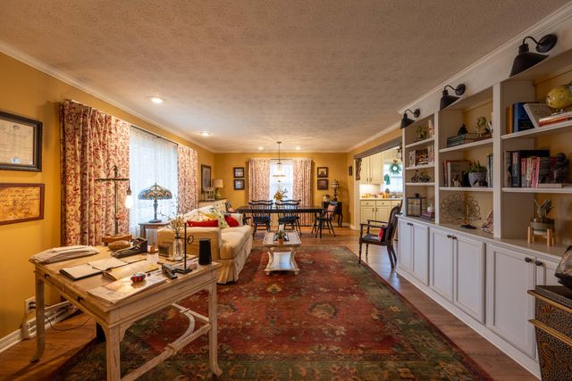 744 W Lasalle Street, Springfield, MO 65807