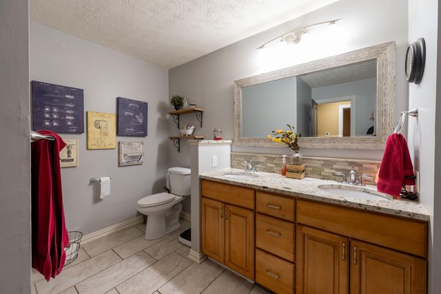 744 W Lasalle Street, Springfield, MO 65807