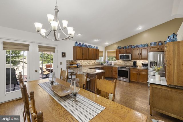 138 TWIG TER, East Berlin, PA 17316