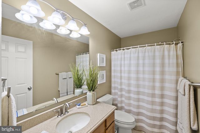 138 TWIG TER, East Berlin, PA 17316