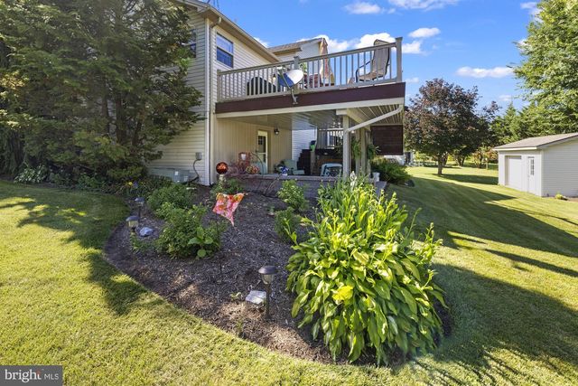 138 TWIG TER, East Berlin, PA 17316