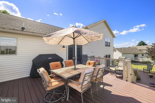 138 TWIG TER, East Berlin, PA 17316