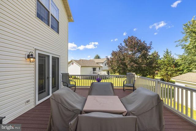 138 TWIG TER, East Berlin, PA 17316