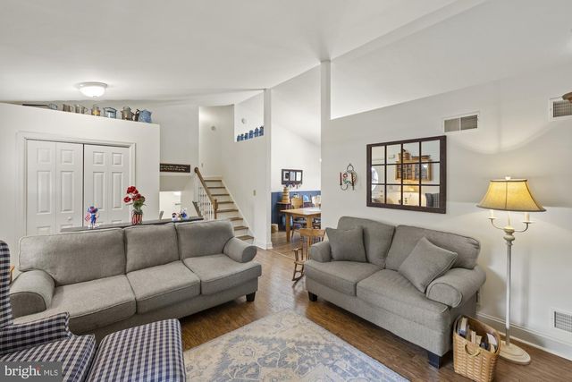 138 TWIG TER, East Berlin, PA 17316