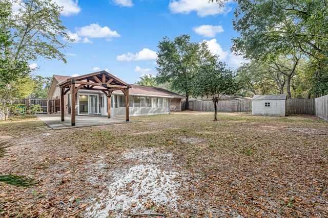 613 Caribbean Way, Niceville, FL 32578