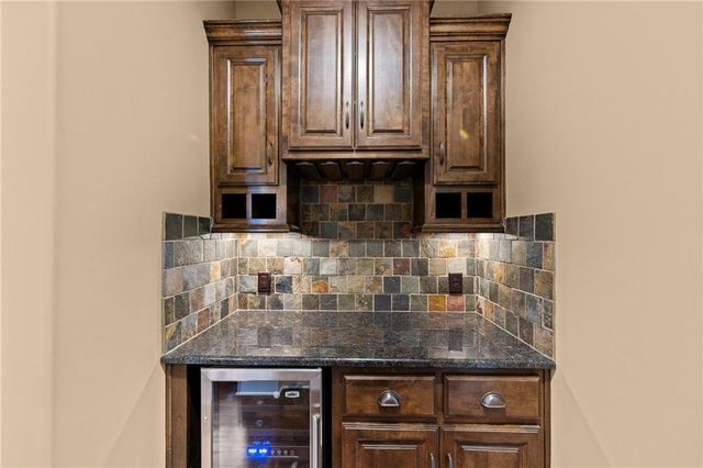 9641 Inspiration Street, Lenexa, KS 66227