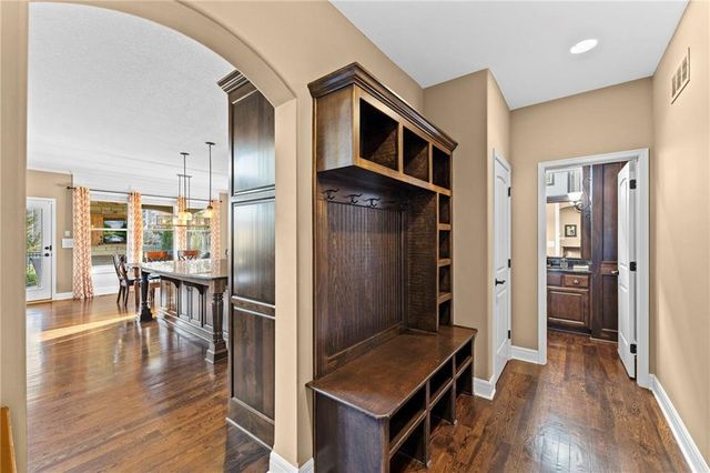 9641 Inspiration Street, Lenexa, KS 66227