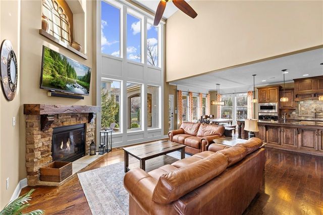 9641 Inspiration Street, Lenexa, KS 66227