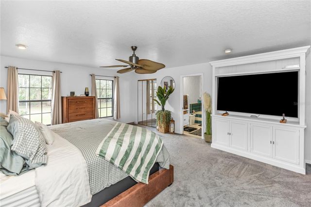 209 OAKAPPLE TRAIL, Lake Helen, FL 32744