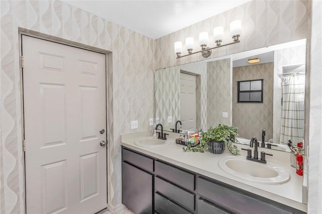 209 OAKAPPLE TRAIL, Lake Helen, FL 32744