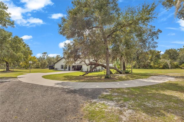209 OAKAPPLE TRAIL, Lake Helen, FL 32744