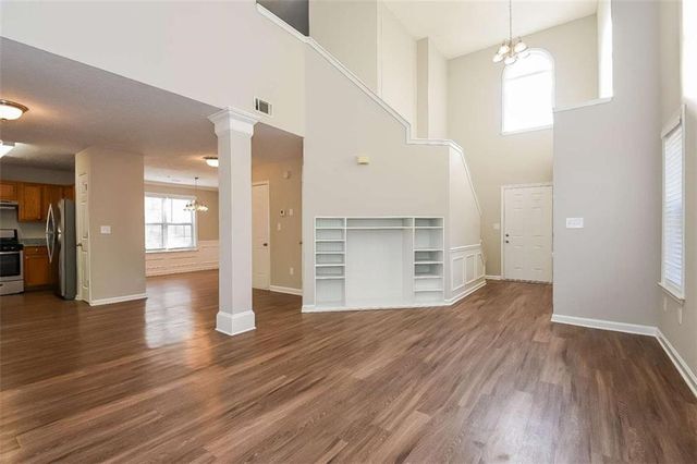 1305 Glenover Way, Marietta, GA 30062