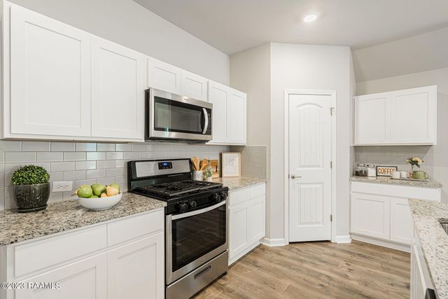 101 Eagle Lake Drive, Duson, LA 70529