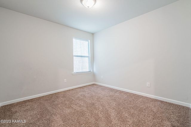 101 Eagle Lake Drive, Duson, LA 70529