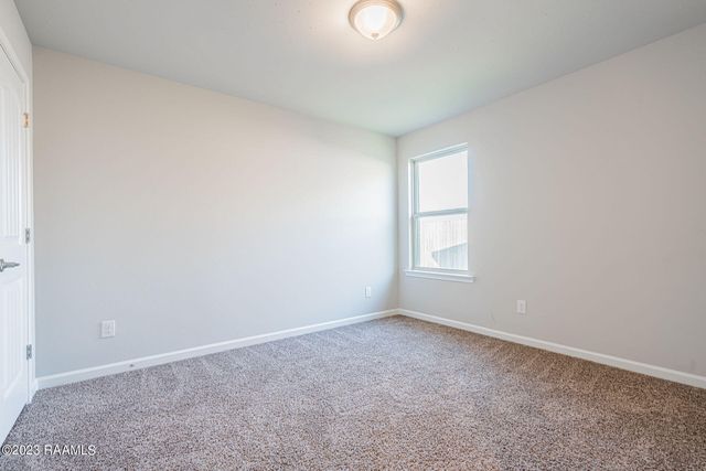 101 Eagle Lake Drive, Duson, LA 70529