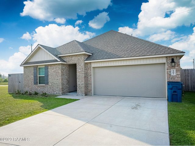 101 Eagle Lake Drive, Duson, LA 70529