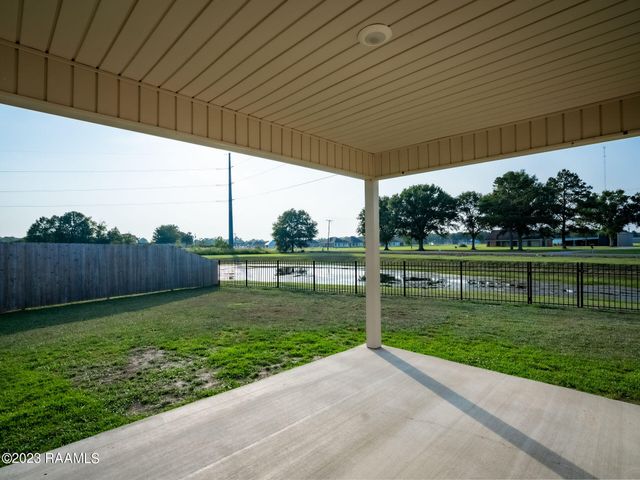 101 Eagle Lake Drive, Duson, LA 70529