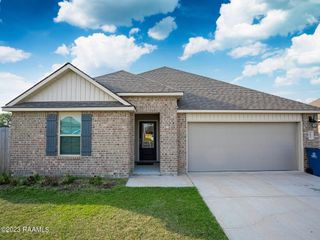 101 Eagle Lake Drive, Duson, LA 70529