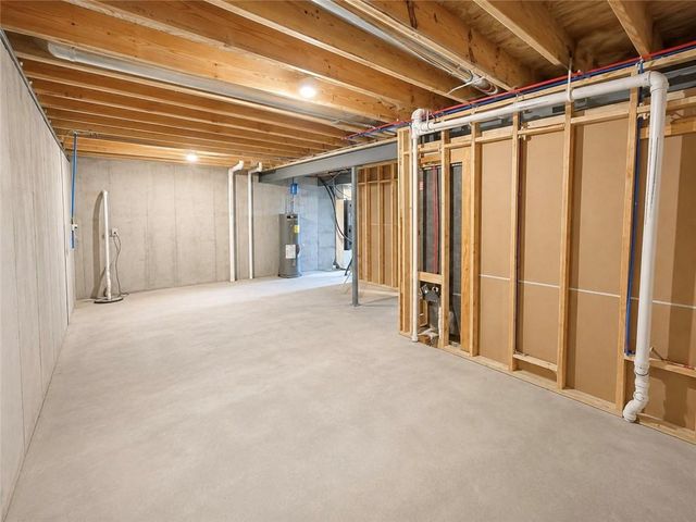 910 SW Pintail Drive, Oak Grove, MO 64075