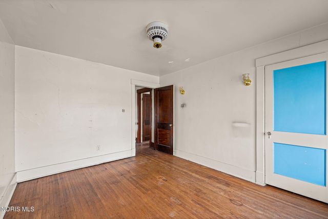 909 Prospect Avenue, Toledo, OH 43606