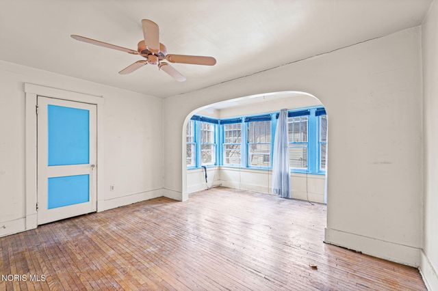 909 Prospect Avenue, Toledo, OH 43606