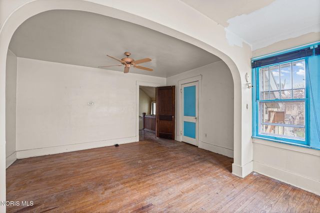 909 Prospect Avenue, Toledo, OH 43606