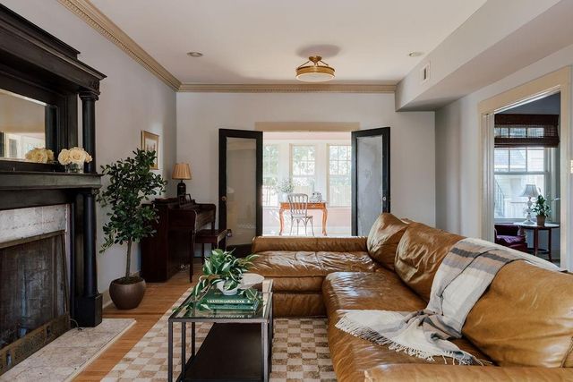 2522 Calumet Street, Houston, TX 77004