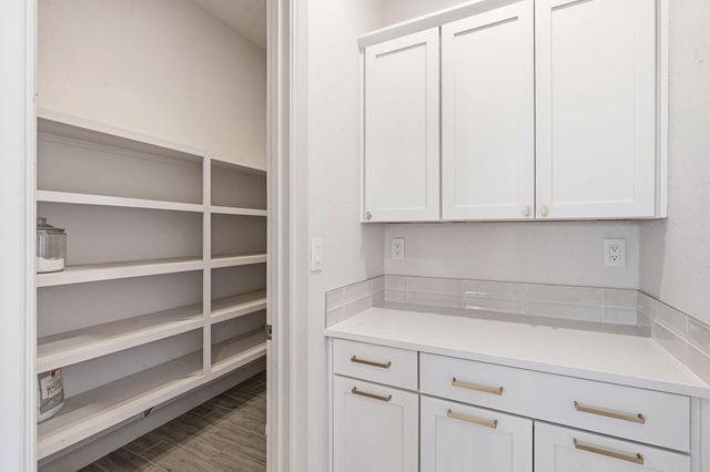 2414 Lynn Road SE, Rio Rancho, NM 87124