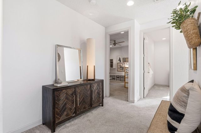 2414 Lynn Road SE, Rio Rancho, NM 87124