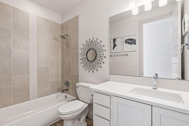 2414 Lynn Road SE, Rio Rancho, NM 87124