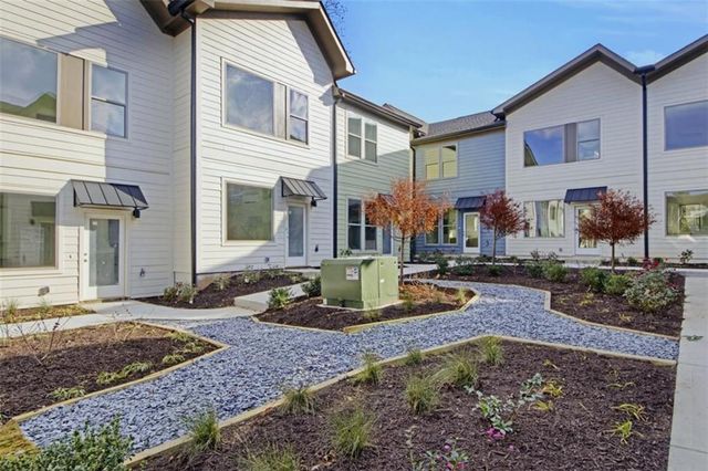 1070 Dill Avenue 202, Atlanta, GA 30310