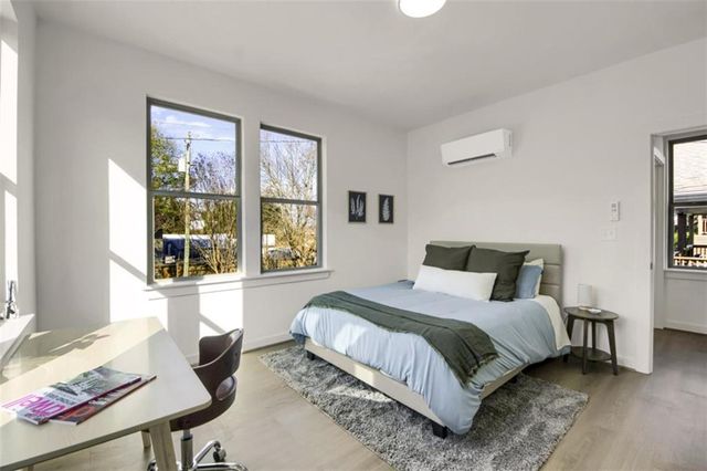 1070 Dill Avenue 202, Atlanta, GA 30310