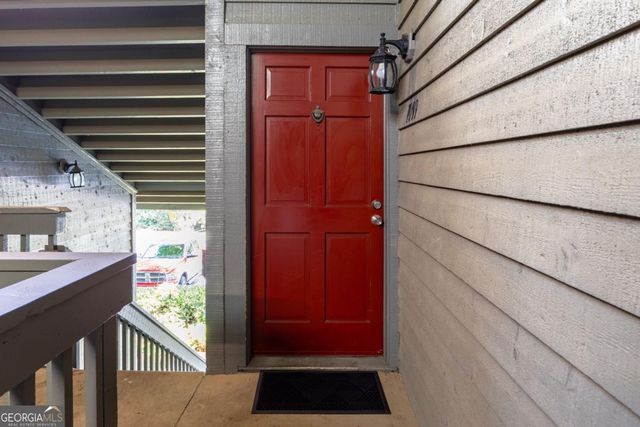 1009 McClelen Way, Decatur, GA 30033