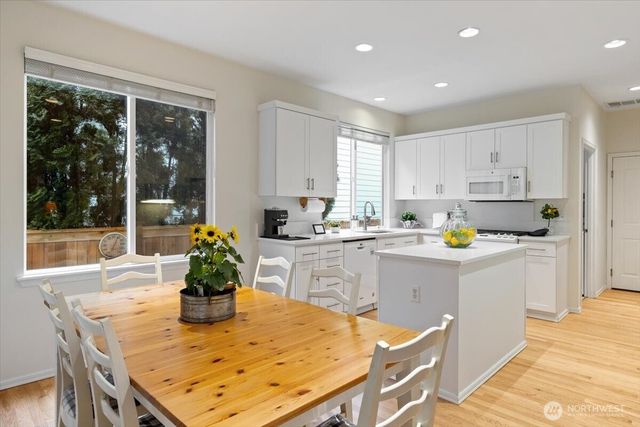 3223 163rd Place SE, Mill Creek, WA 98012