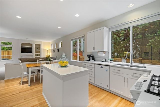 3223 163rd Place SE, Mill Creek, WA 98012