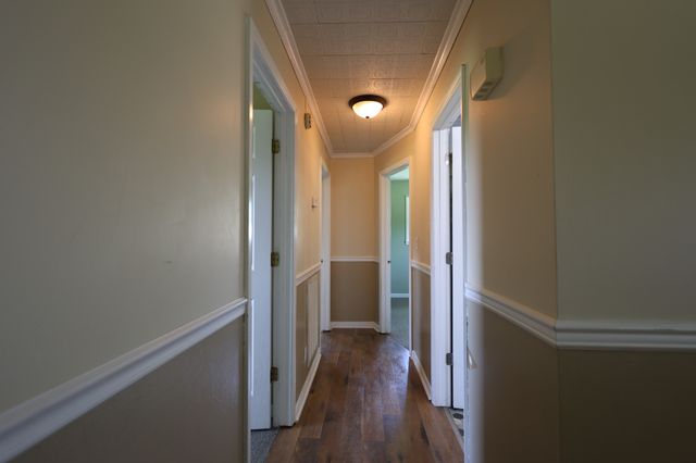 968 Old Nashville Hwy, Mc Ewen, TN 37101