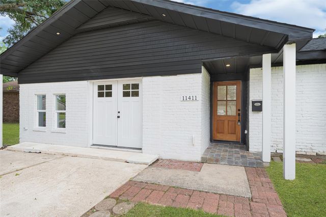 11411 Sagehurst Lane, Houston, TX 77089